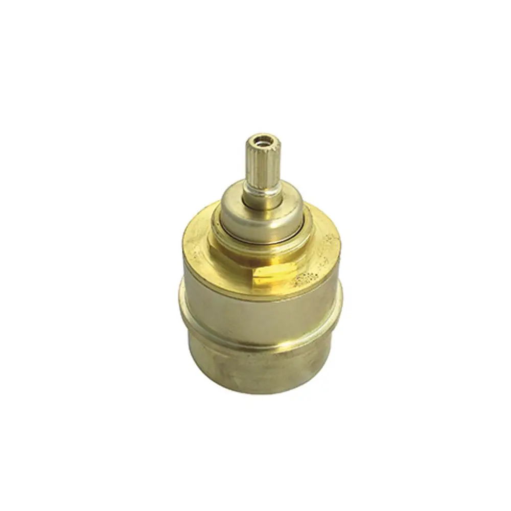 Umstellkartusche in Goldfarbe, hergestellt von Kludi, mit einem zentralen Stift für die Installation in Sanitäranlagen oder Armaturen.